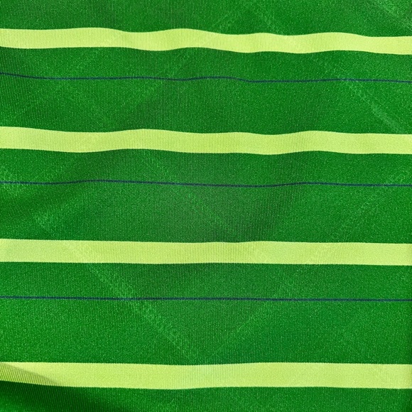 Mens Under Armour Polo, green size 2xl - Picture 5 of 5